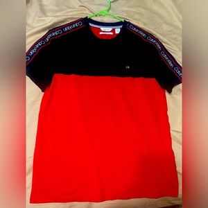 Calvin Klein T-Shitt Like new black and red